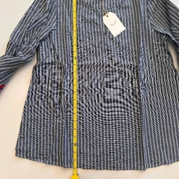 Free the Roses-NWT-Long Sleeve-Plunge Neckline- Embroidered Sleeves-Mini Puff- L - Picture 9 of 11